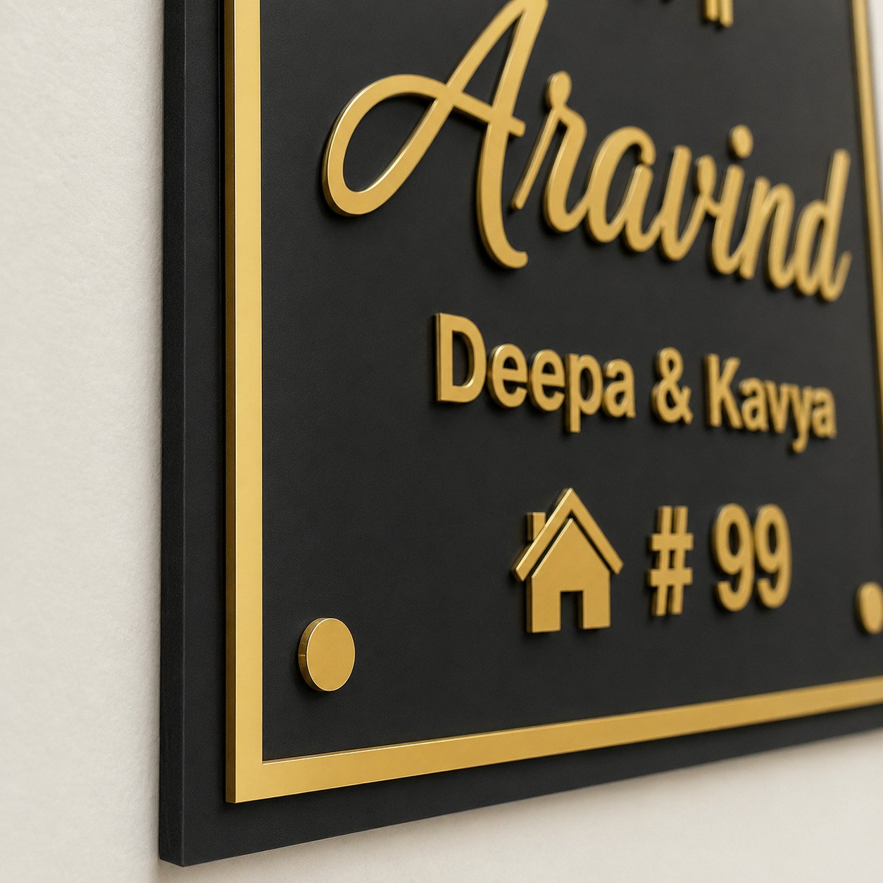 Close-up of the slim laser-cut 3 mm acrylic edge and gold mirror lettering on a square name plate