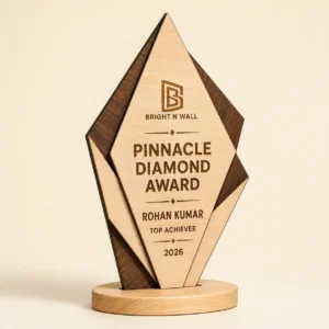 Pinnacle Diamond Award front hero view
